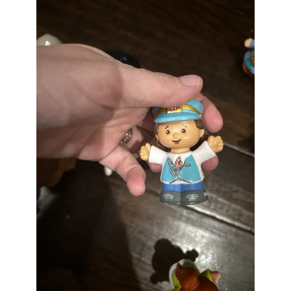 Lot Of 18 Little People Noah Animals Toy Story Paint Chipped